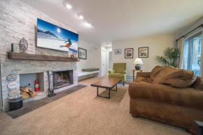 Flying Dutchman 1115 by SummitCove Lodging Keystone